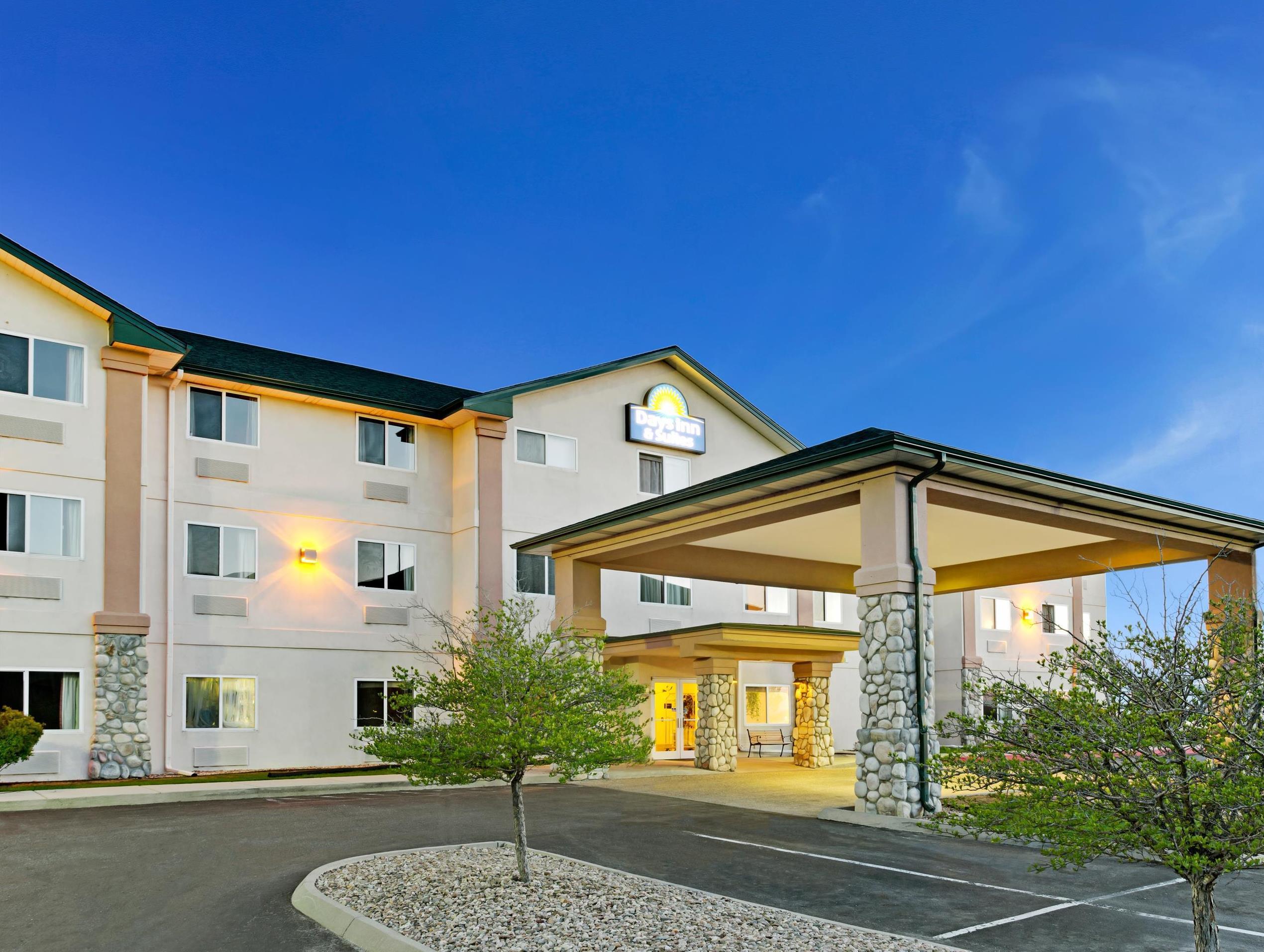 Days Inn & Suites By Wyndham Castle Rock Esterno foto
