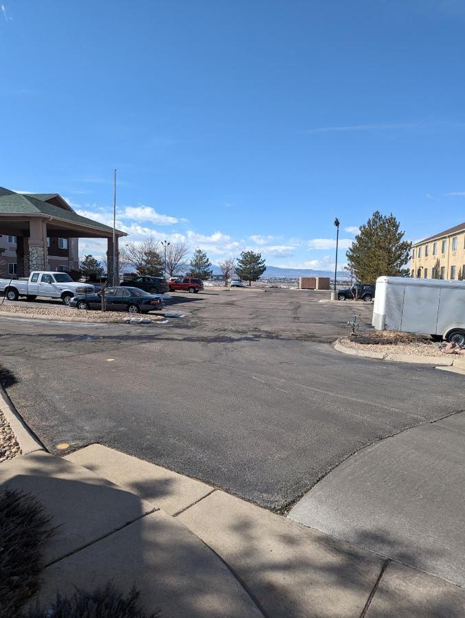 Days Inn & Suites By Wyndham Castle Rock Esterno foto