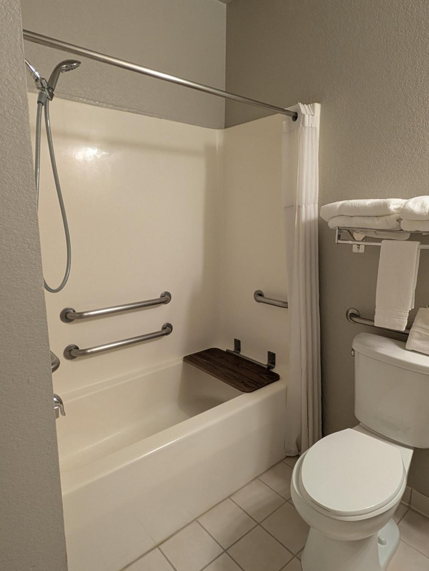 Days Inn & Suites By Wyndham Castle Rock Esterno foto